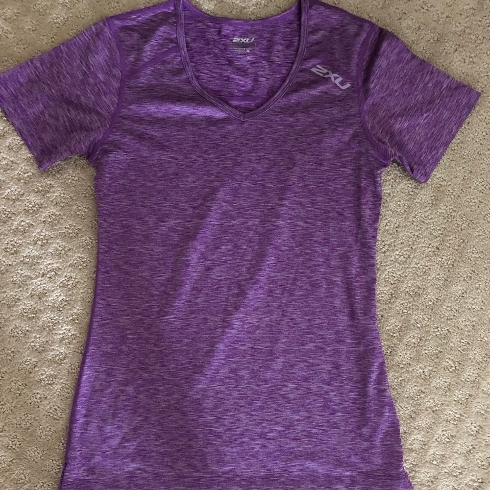 2XU Sports Shirt Size XS